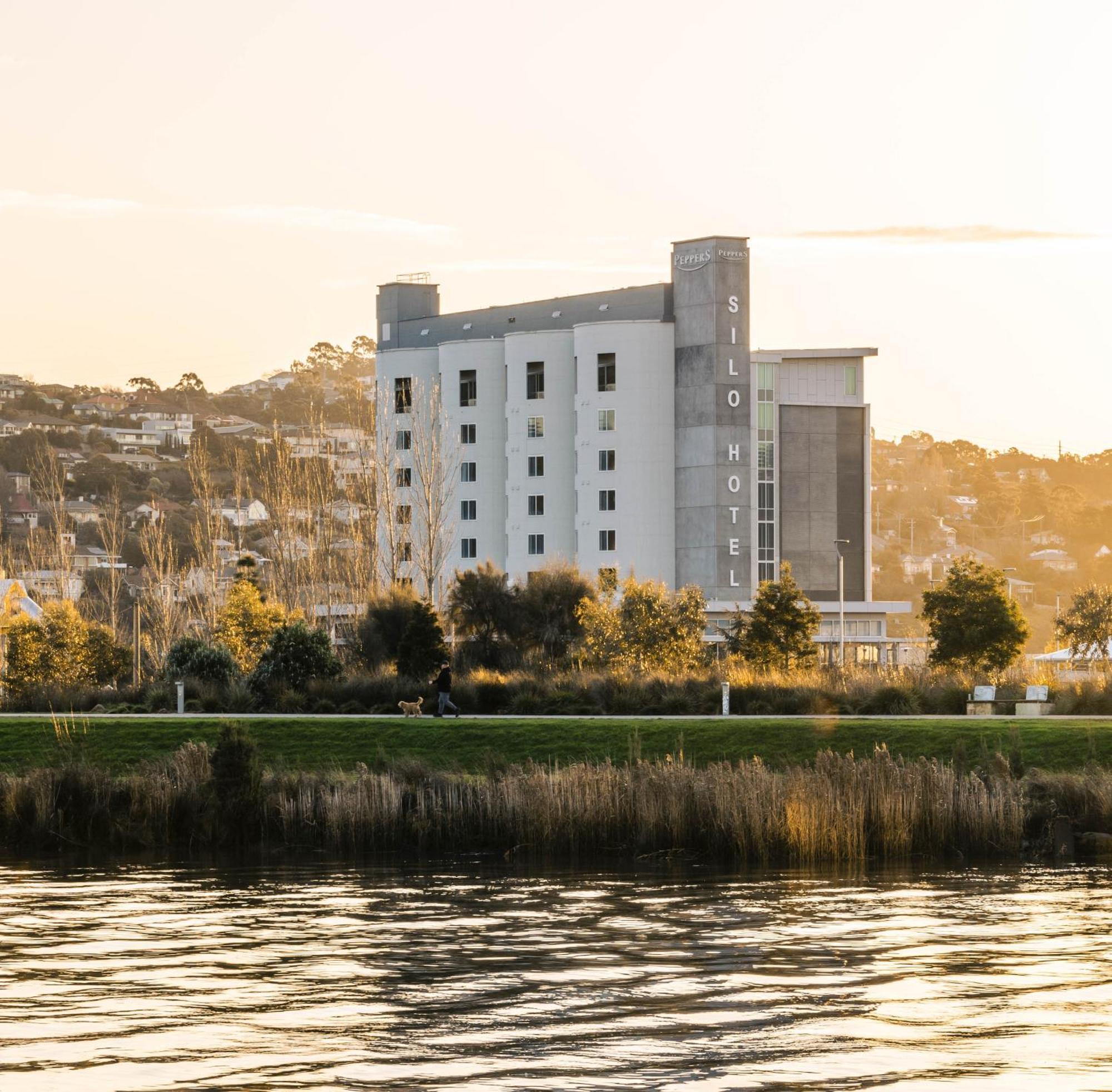 Peppers Silo Launceston Exterior foto The Silo Hotel